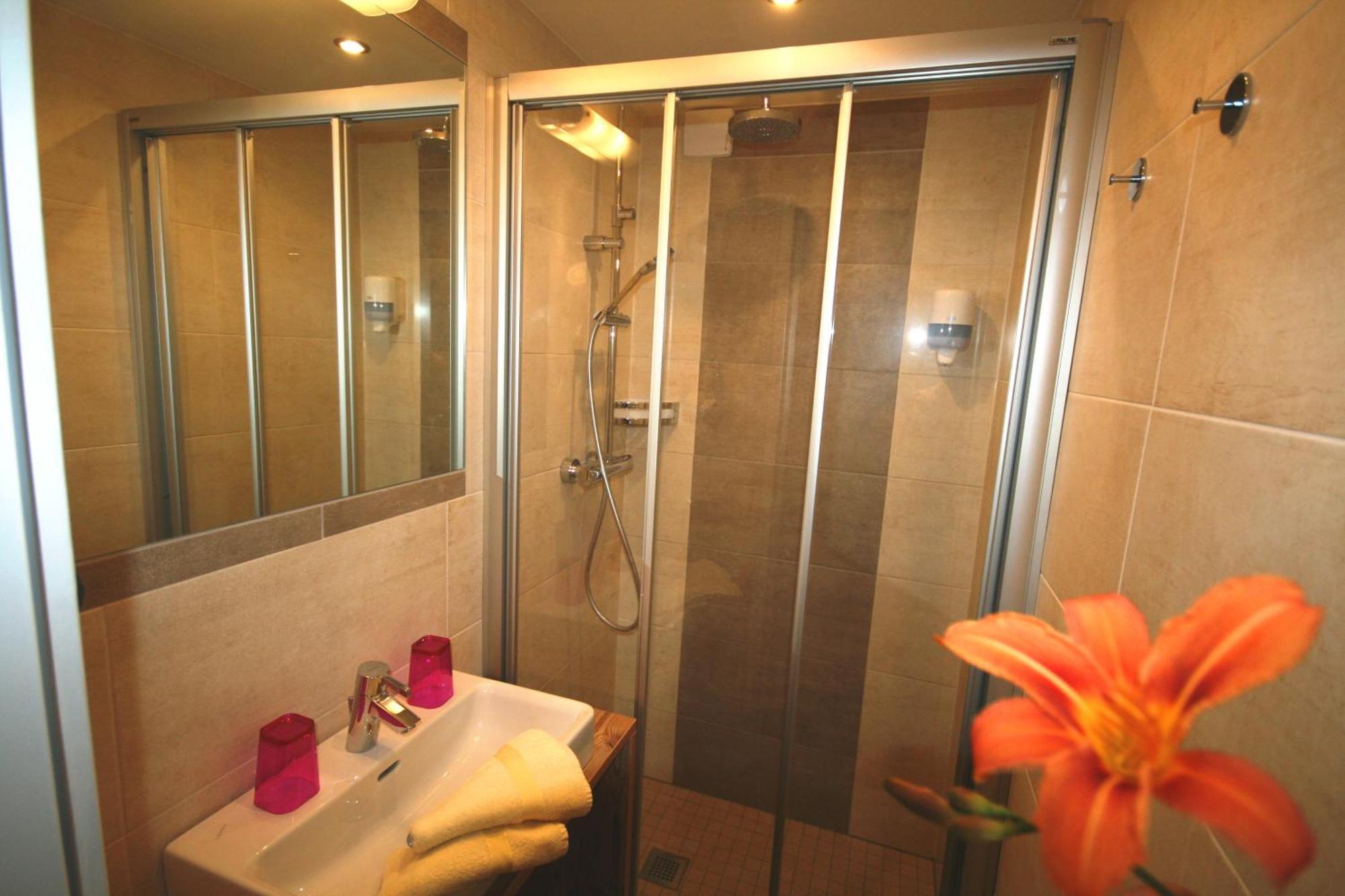 Apart Edelhof マイヤーホーフェン 部屋 写真